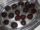receta y postre: Bolitas de coco y chocolate negro